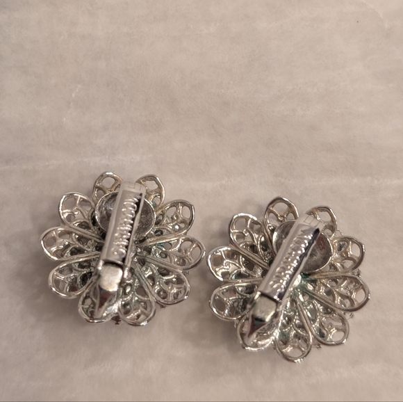 Sarah Coventry Rhinestone Crystal Clip On Earrings - Picture 2 of 3